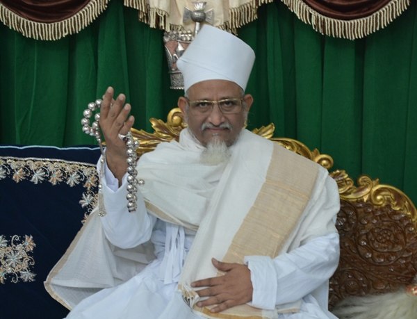 Syedna Haatim Zakiyuddin, recognized by Alavi Bohras as the 45th Da'i al-Mutlaq