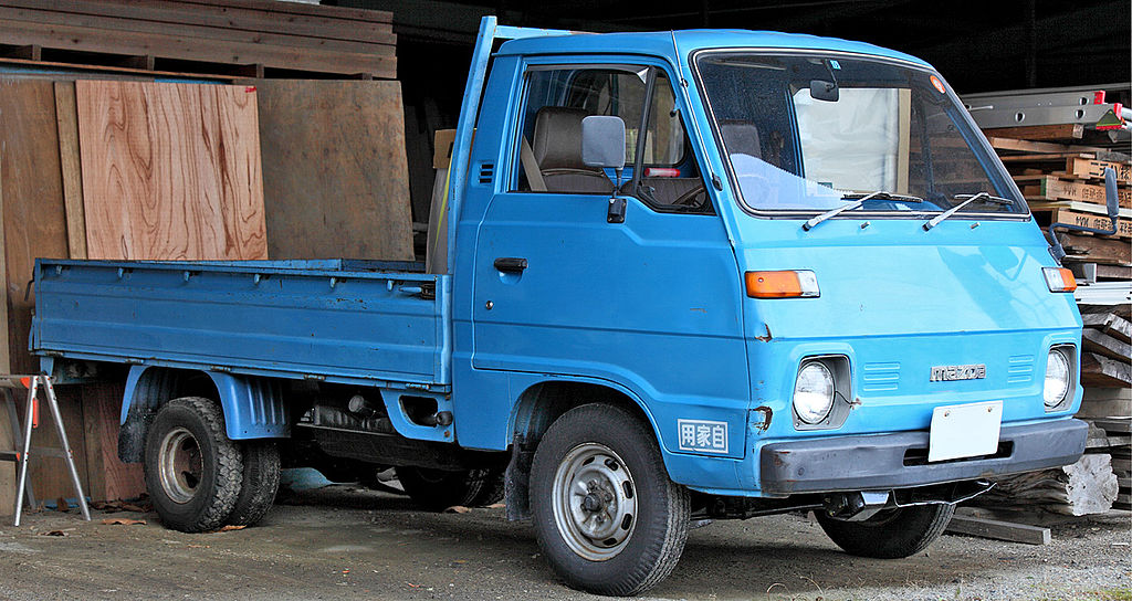 Mazda Bongo 1024px-Mazda_Bongo_201