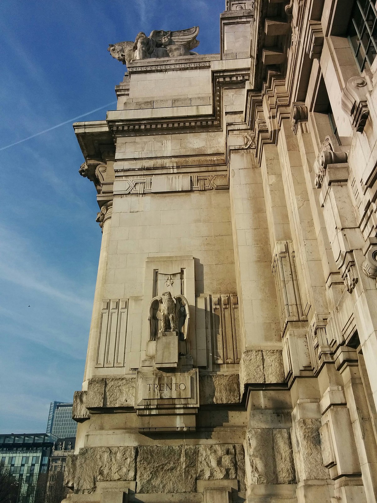 Milano Centrale railway station.jpg