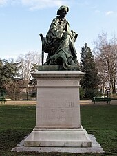 Statue de Théodore de Banville à Moulins.