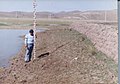 Muro de champas para control de avenidas, en el Altiplano peruano. 1988 - 1991