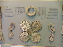 NAMA Faïence models of Minoan civilization.JPG