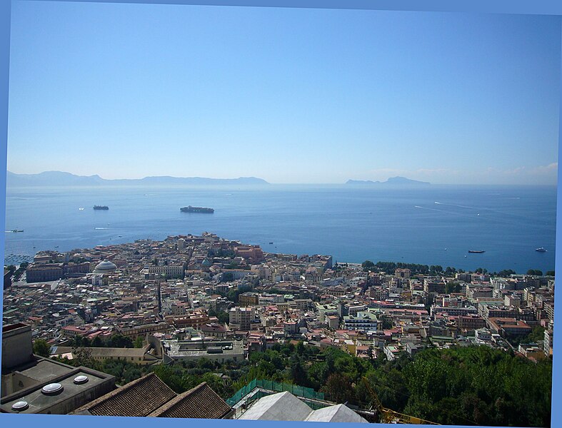 File:Napoli da s Elmo 1050109.JPG