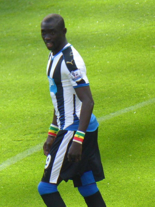 Cissé playing for Newcastle United in 2015