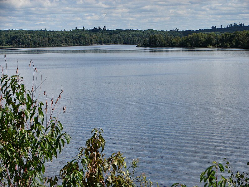 File:Ontario Mattagami Lake.JPG