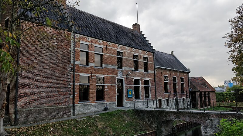 File:Oude Pastorie, Kerkstraat 24, Nieuwenrode (4).jpg