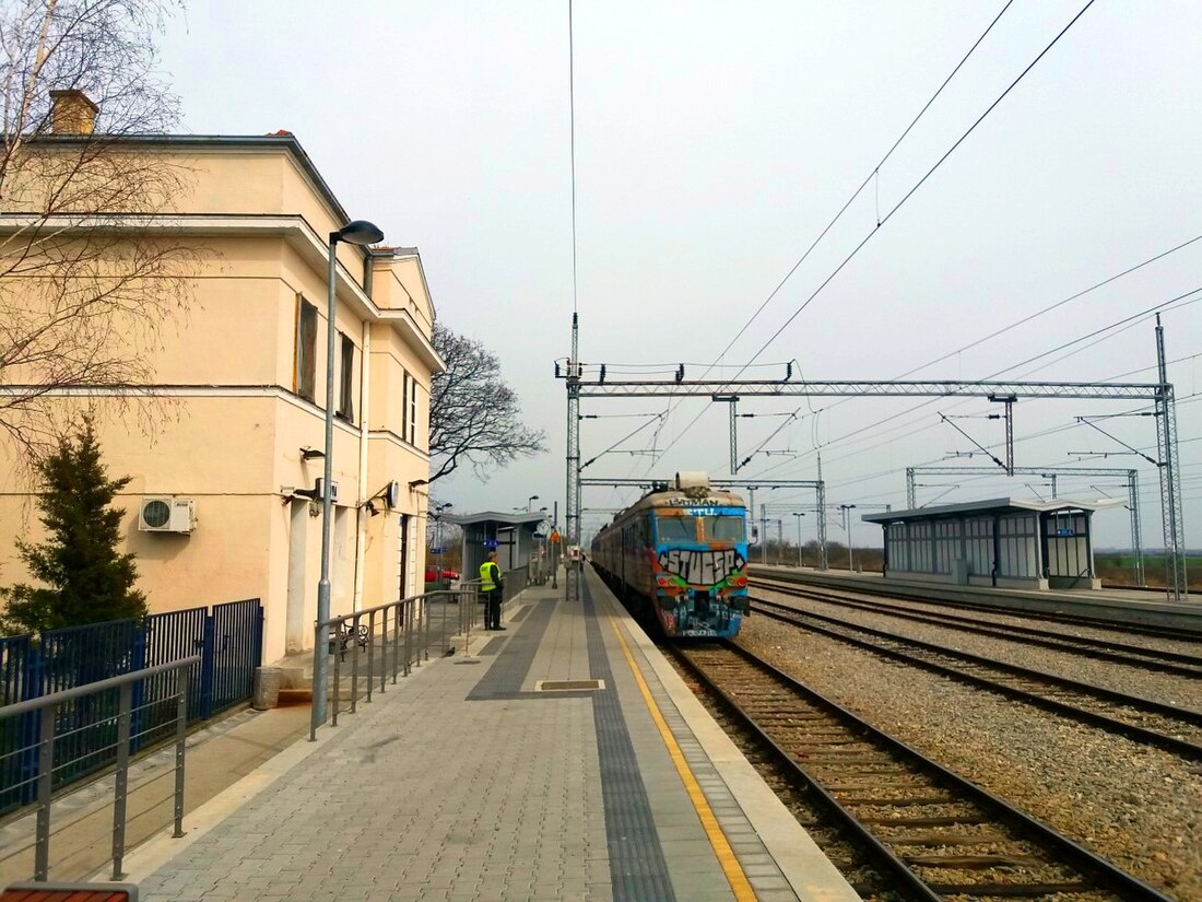 Ovča railway station