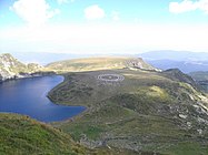 Paneurritmia realizada cerca del lago Bubreka (Riñón) en Rila