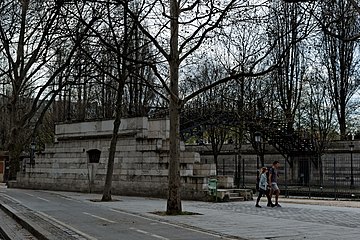 ラ・ヴィレット水門(サン・マルタン運河)の上に架かるパスレル(歩道橋) (Passerelle des écluses de la Villette.)