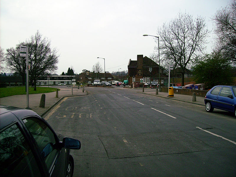 File:Portland Drive (2291673358).jpg