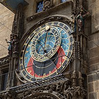L'horloge astronomique de Prague, en Tchéquie. (définition réelle 4 480 × 4 480)