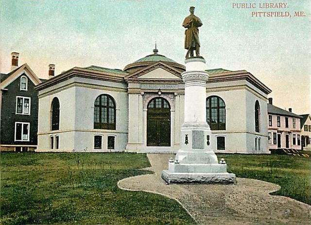 Public Library in 1906, a Carnegie library