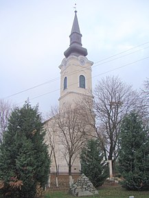 Biserica reformată (inițial romano-catolică, cu hramul „Sfântul Petru”)