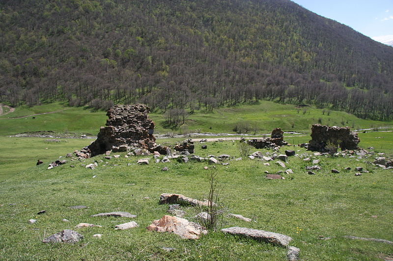 File:Red or Mkher Monastery 14.jpg