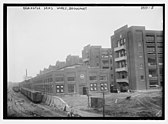 第一次世界大戦中に Remington Arms によって最初に建設された 5 階建て、13 の建物からなるゼネラル エレクトリックの工場。