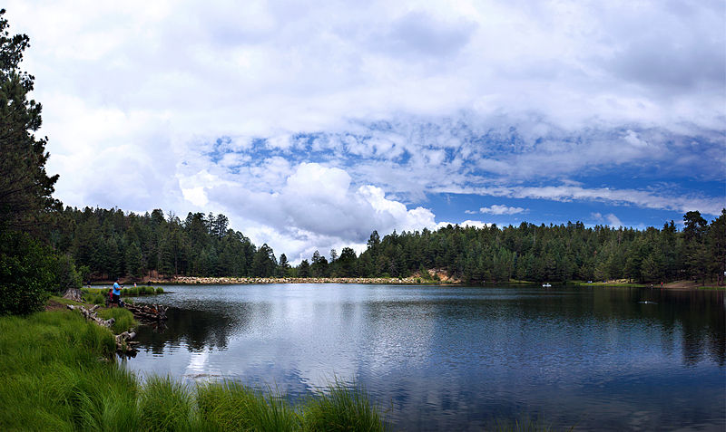 File:Riggs Lake.jpg