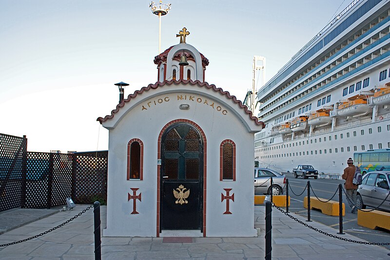 File:Saint Nicholas chapel on Limassol pier 2010 2.jpg