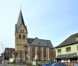 Ortsmitte Paffendorf mit St.-Pankratius-Kirche