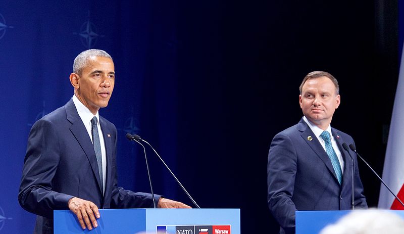 File:Secretary Kerry and Defense Secretary Carter Look on From the Audience as President Obama Makes Remarks at a Joint Statement in Warsaw (28068210582) (cropped).jpg