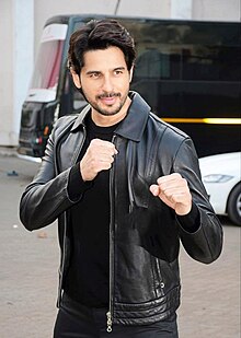 Sidharth Malhotra - Wikipedia