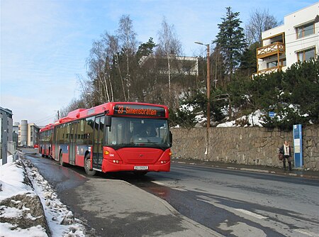 Simensbråten bus