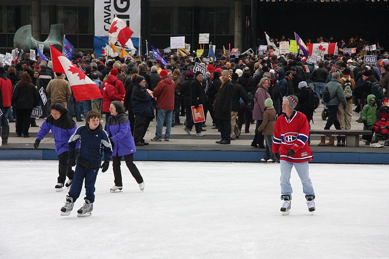 File:Skaters at the rally for the coalition Toronto.jpg