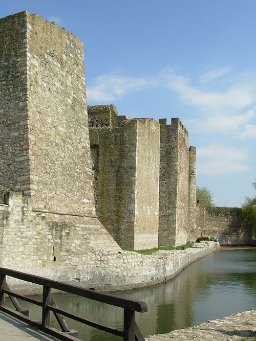 Inner city southern walls and water trench (10)