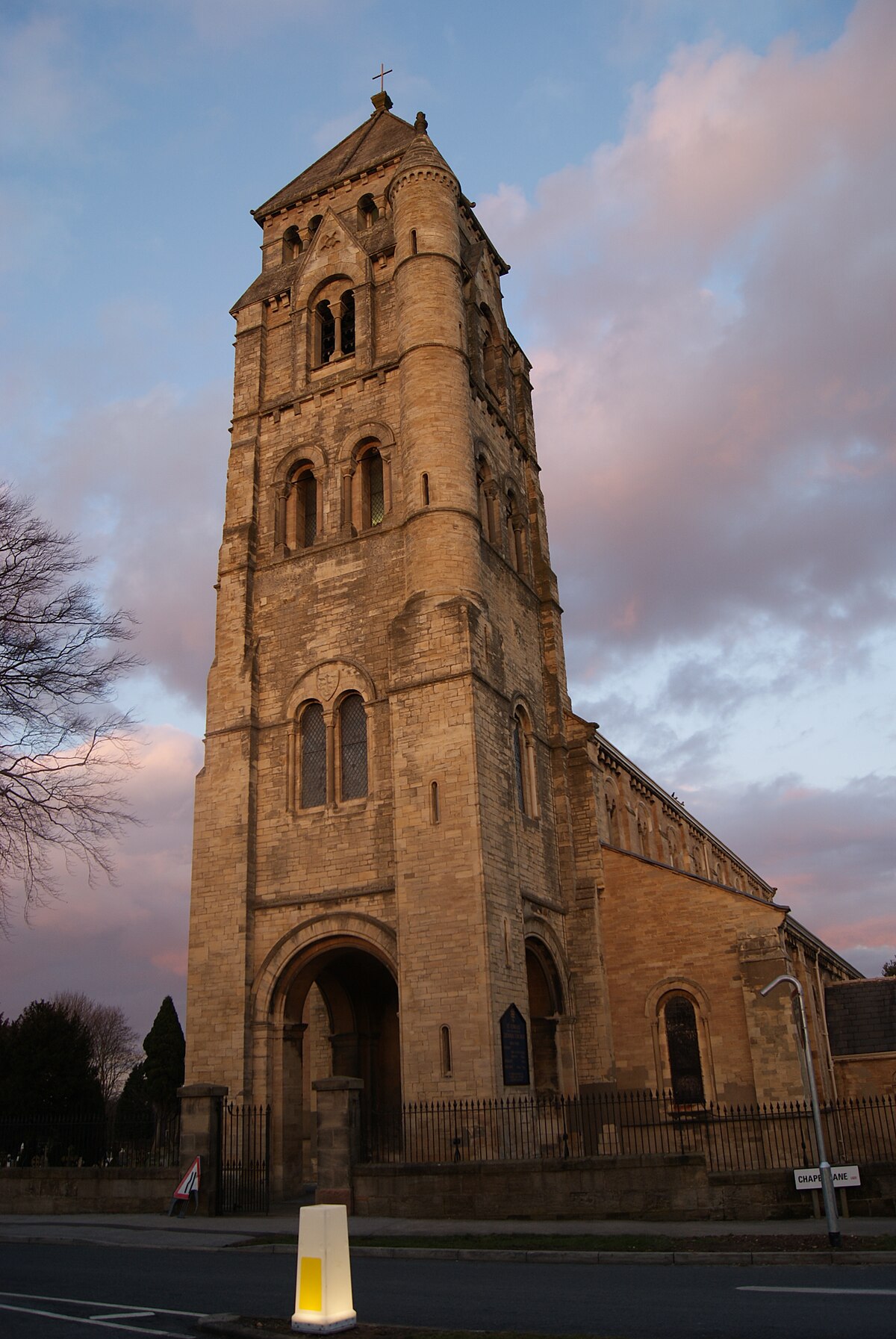 1200px St Edward King and Confessor Catholic Church Clifford 002