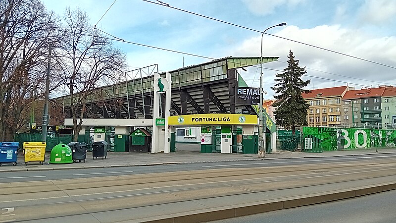 File:Stadion Bohemians, vchod (02).jpg