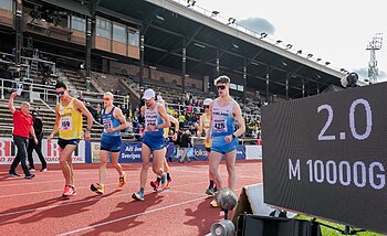 Sport Gång: Regler, Gång vid internationella mästerskap, Grenens utveckling