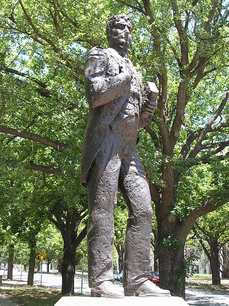 File:Statue of Edmund Barton.JPG