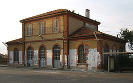 Gare Belgioioso sur l'autoroute.JPG