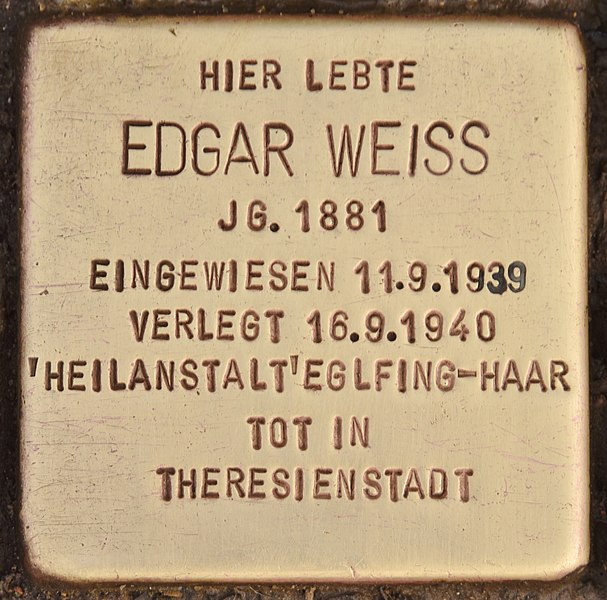 File:Stolperstein für Edgar Weiss (Erlangen).jpg