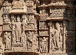 Sun Temple, Modhera - Guda Mandap 05.jpg