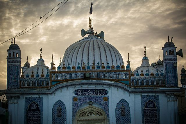 Image: Sunset at Shrine of Shah Abdul Latif Bhittai