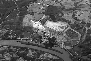 <span class="mw-page-title-main">Cumberland Fossil Plant</span> Coal-fired power plant in Tennessee, US