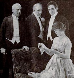 L'Homme Cendrillon (1917) - 1.jpg