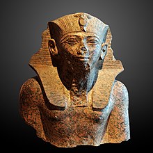 Granite bust of Thutmose IV