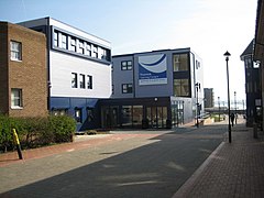 Thurrock Learning Centre, West Street - geograph.org.inggris - 1210249.jpg