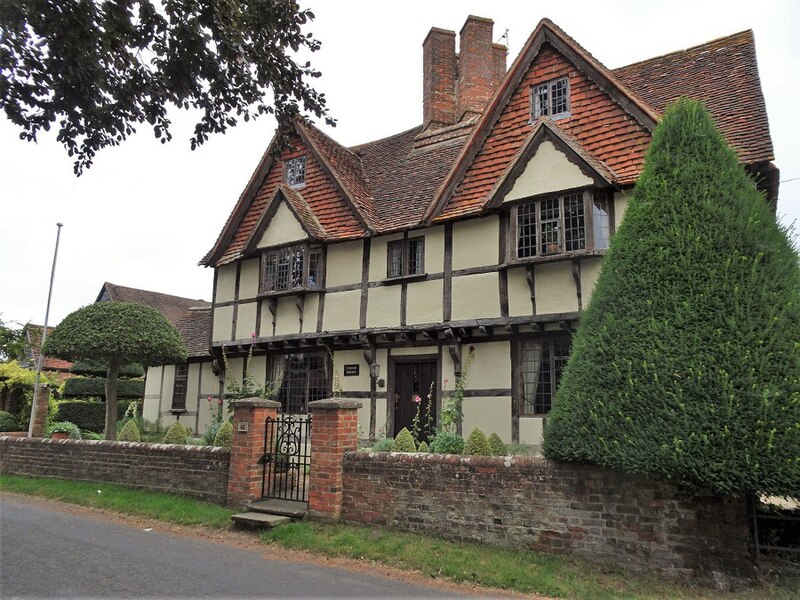 File:Tudor House, East Hagbourne, Oxfordshire.jpg