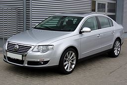 VW Passat B6 Limousine 2.0 TDI DSG Highline Reflexsilber