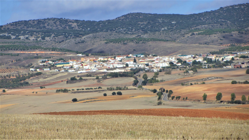 File:Vellisca (Cuenca) panorámica (RPS 27-10-2013).png