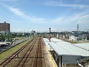 構内（2016年6月、跨線橋から大牟田方面を眺める）