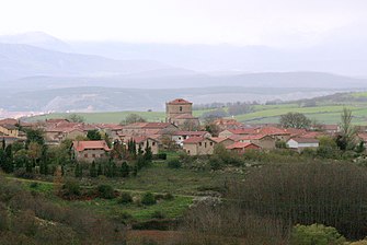 Vista de Revilla de Pomar desde Covalagua (29 de abril de 2018, Pomar de Valdivia).jpg