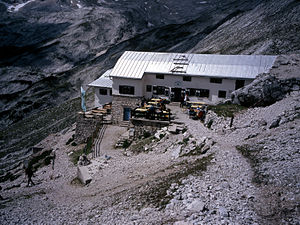 Knorrhütte in the Wetterstein Mountains