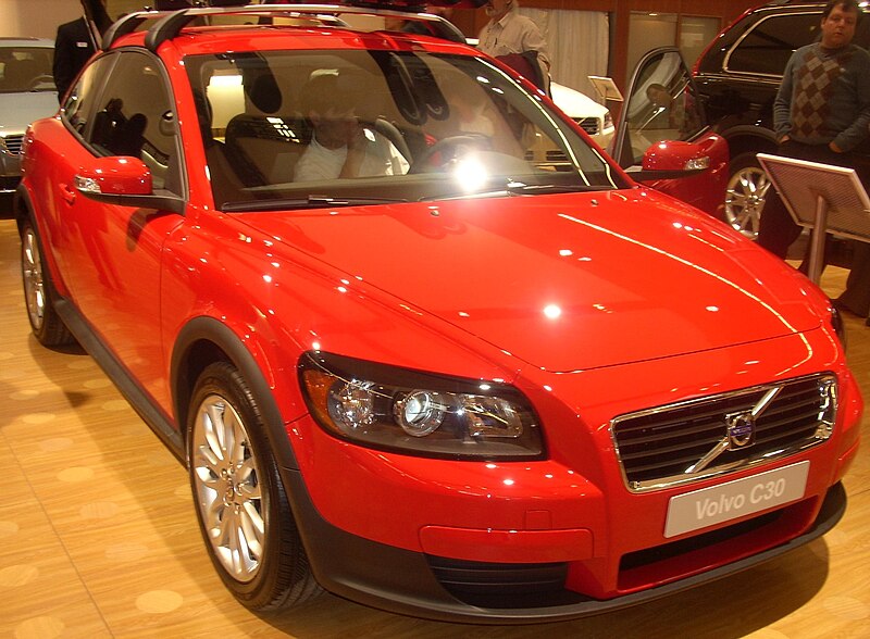 File:'08 Volvo C30 (Montreal).jpg