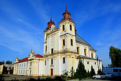 Kostel s klášterem dominikánů