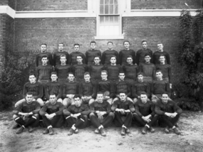 1929 Florida Gators Fußballmannschaft.png