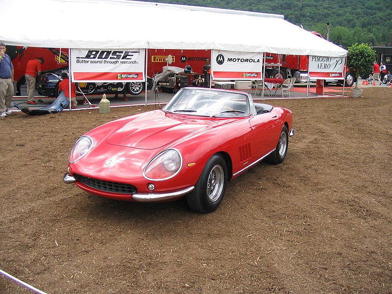 File:1967.Ferrari.275.GTB-4.NART.Spyder.jpg