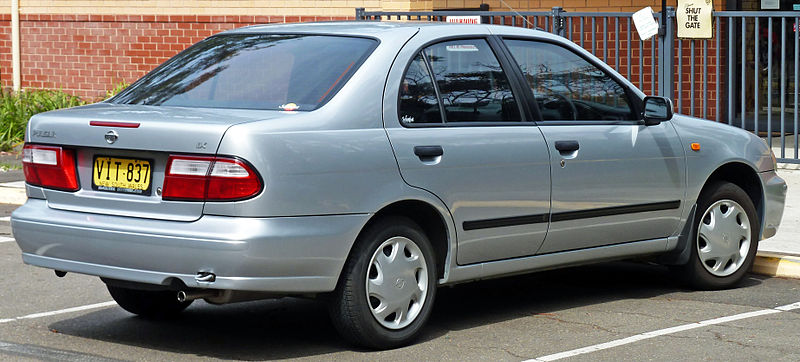 File:1998-2000 Nissan Pulsar (N15 S2) LX sedan 04.jpg